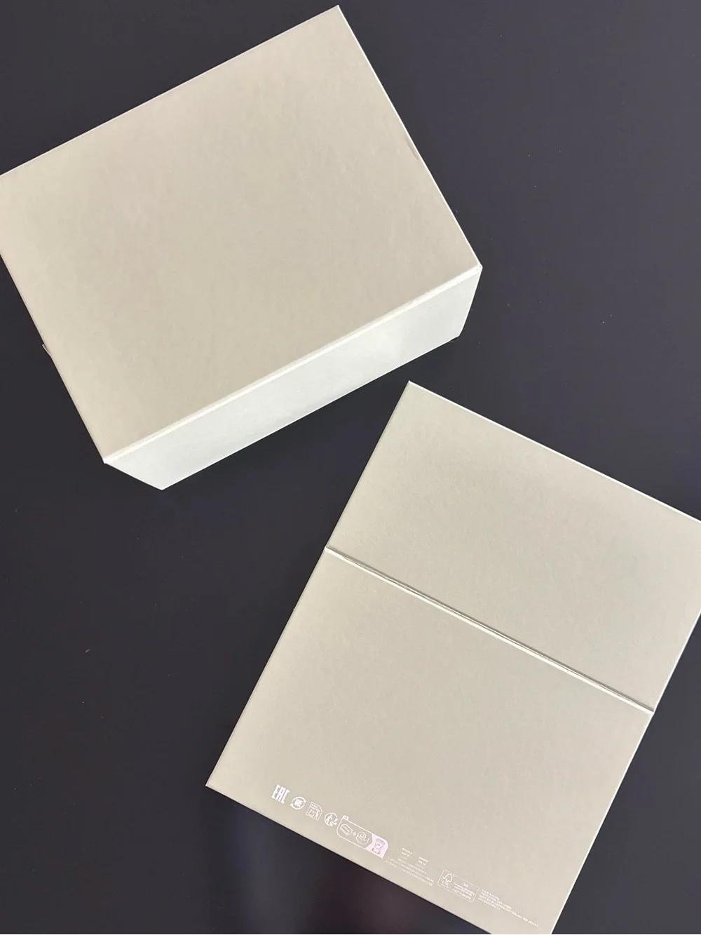 Van Cleef & Arpels Light Green Storage Box